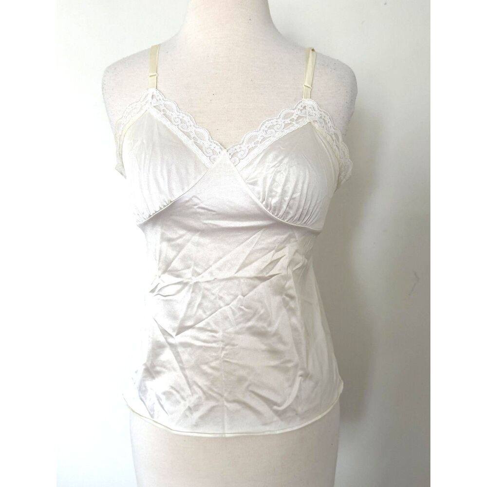 VTG Deena Made in USA Nylon Camisole White Lace Trim V-Neck Minimal Coquette 34